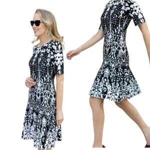 NEW St. John Fit and Flare Jacquard Pattern Knee Length Dress Black Size: 4